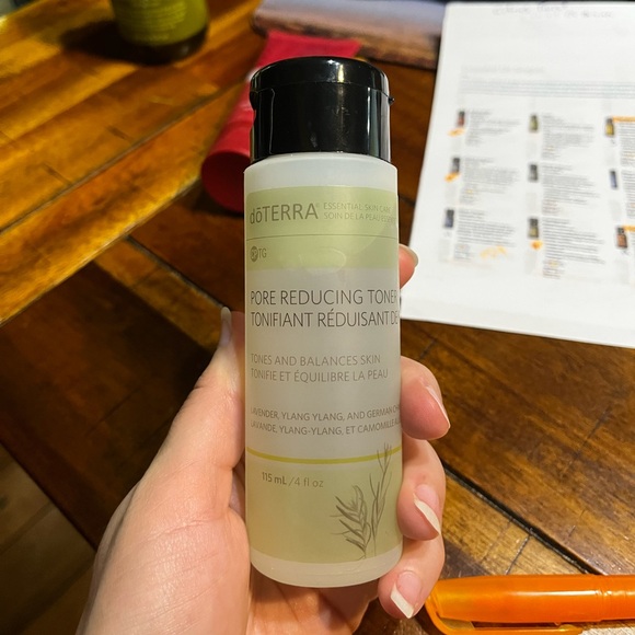 Doterra Pore Reducing Toner - Picture 1 of 1